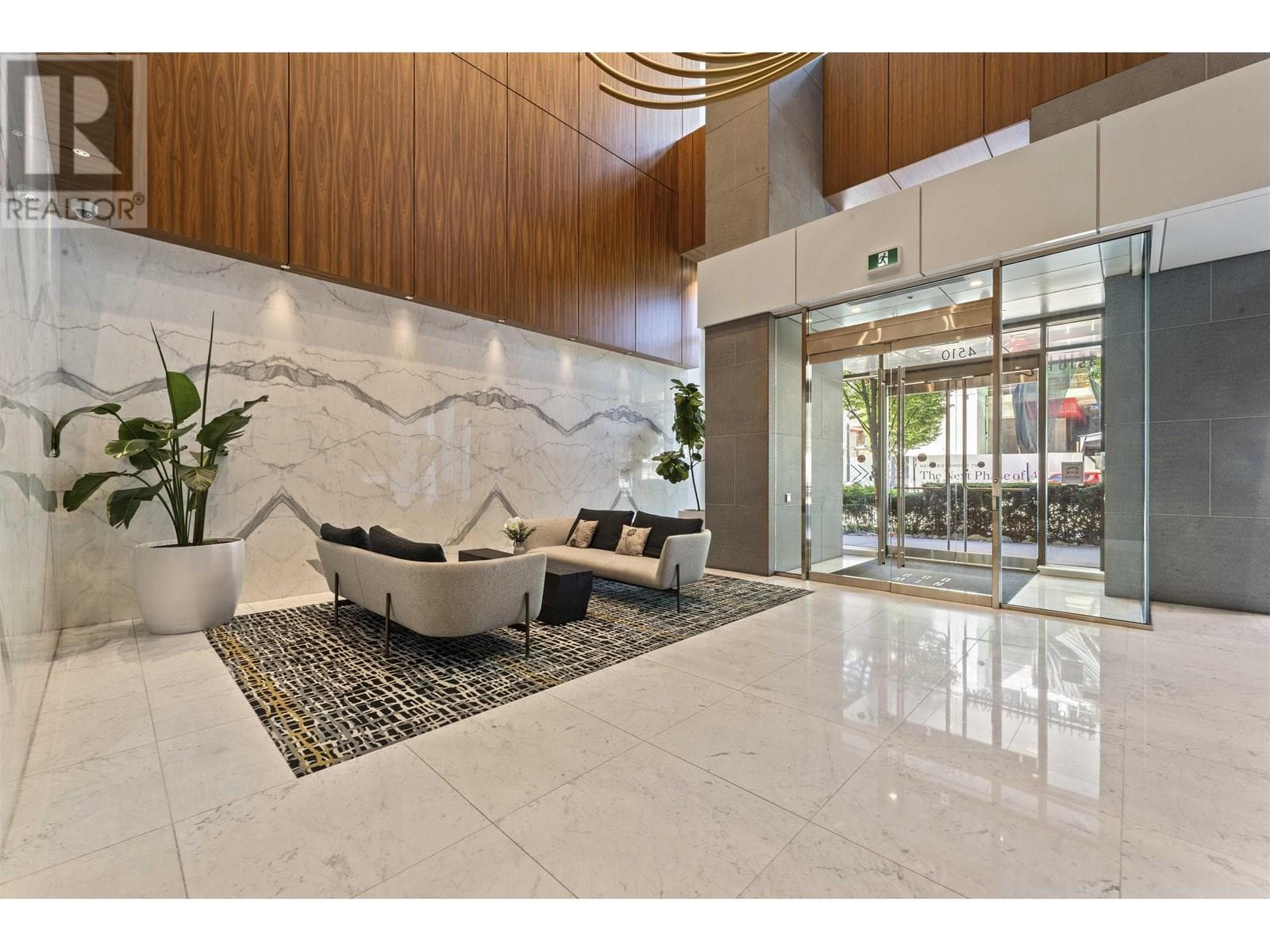 4805 4510 HALIFAX WAY — photo 3