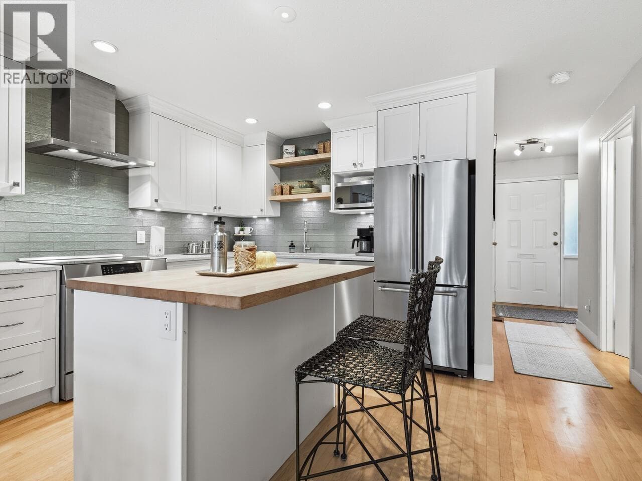 3920 INDIAN RIVER DRIVE — photo 3