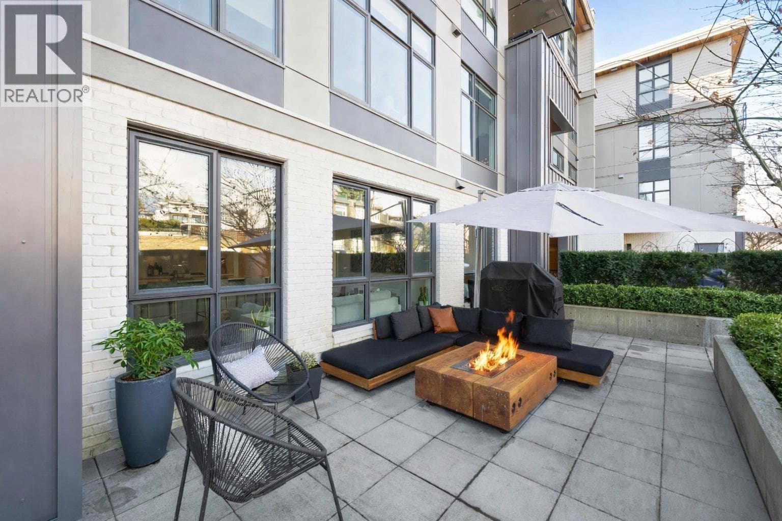 116 747 E 3RD STREET — main photo