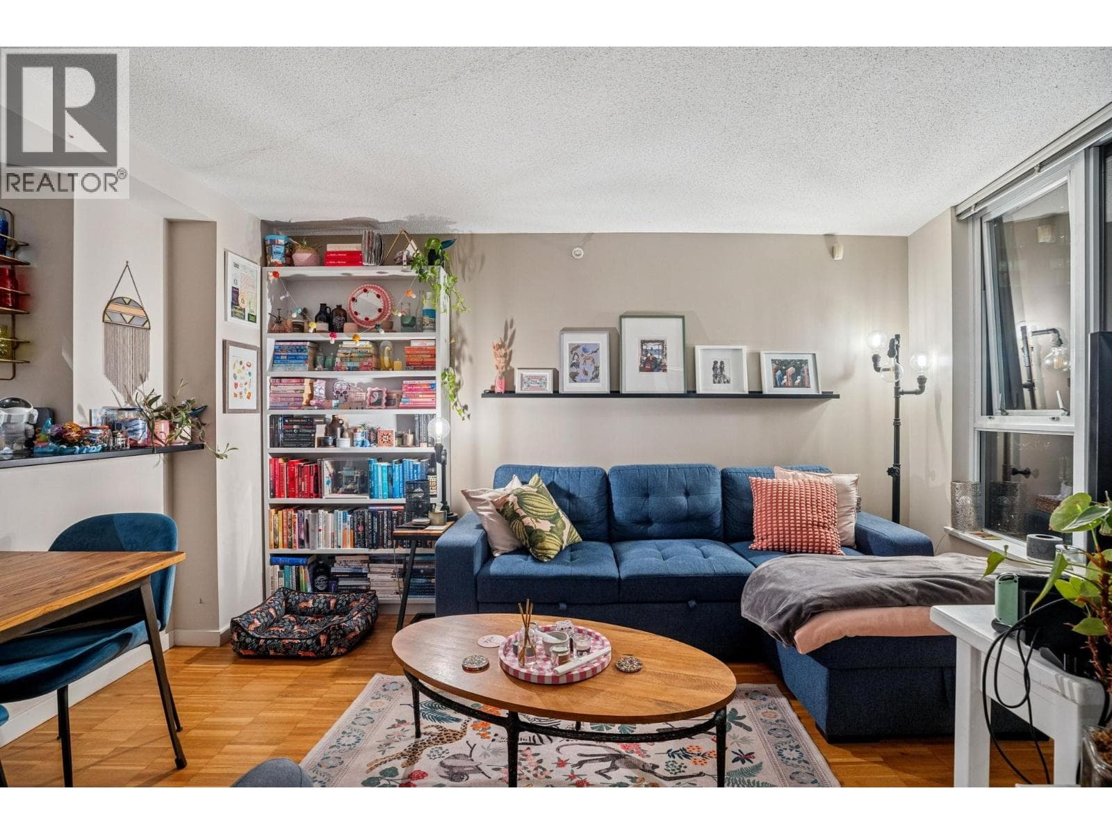 1901 33 SMITHE STREET — photo 2