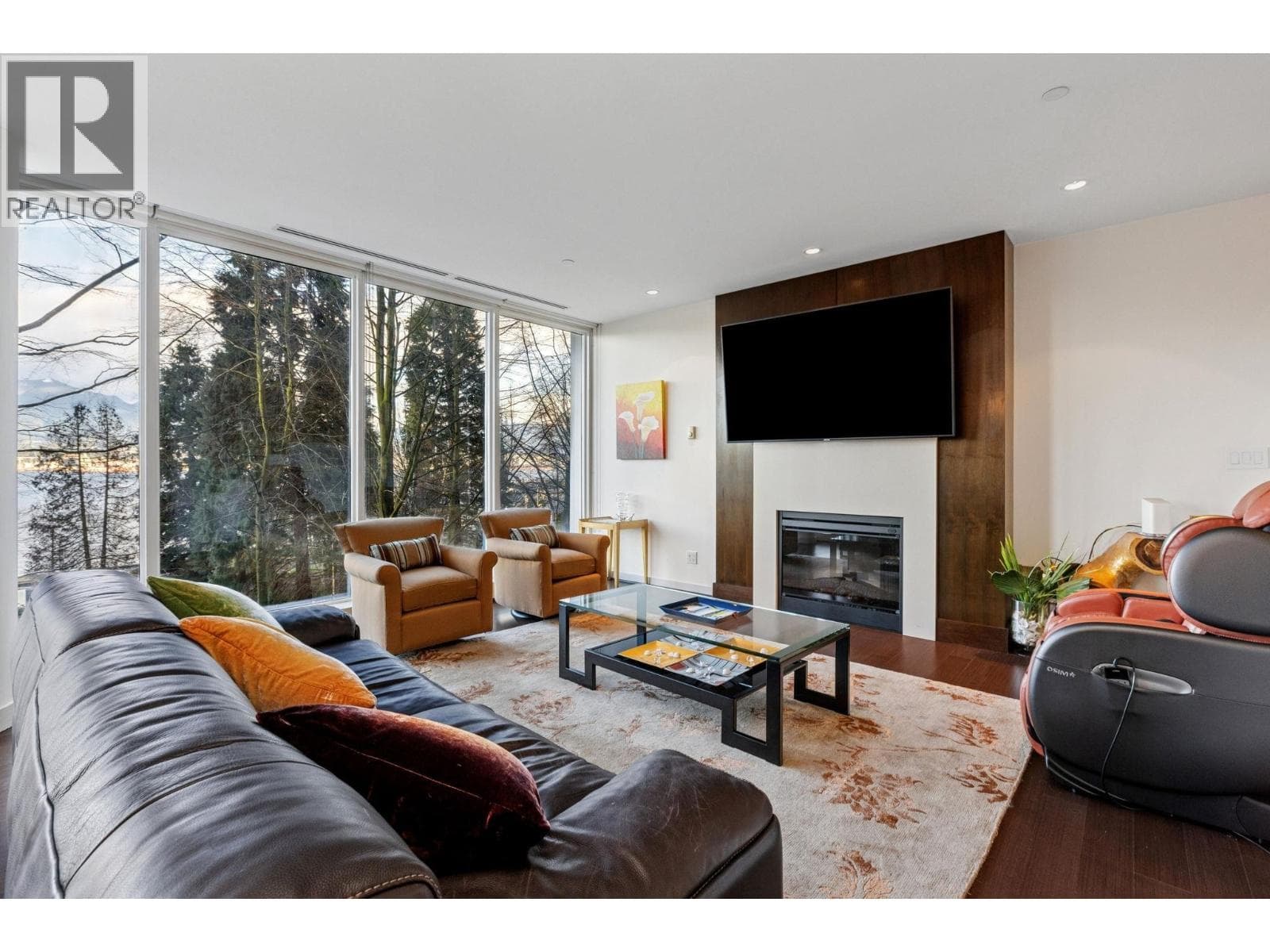 TH102 1139 W CORDOVA STREET — photo 3