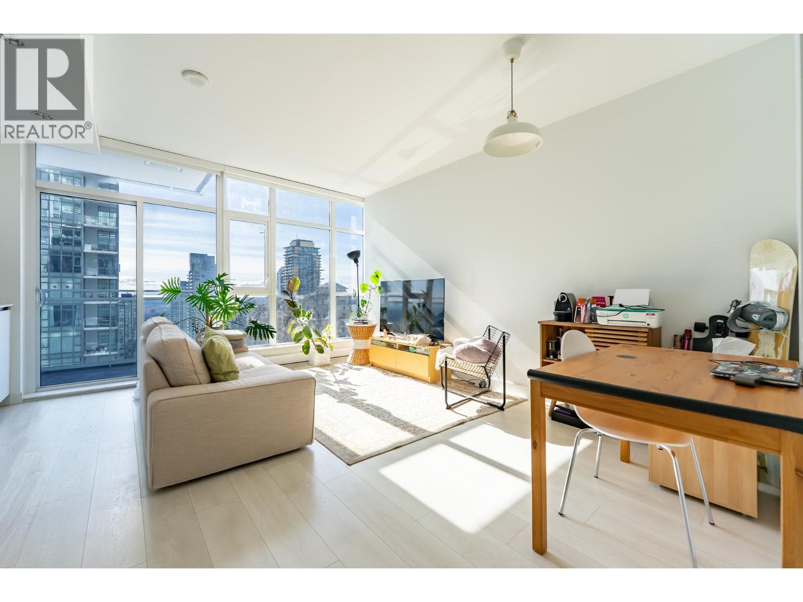 3203 4670 ASSEMBLY WAY — photo 3