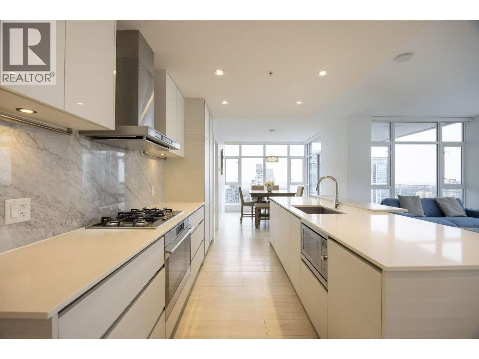 3606 4670 ASSEMBLY WAY — photo 2