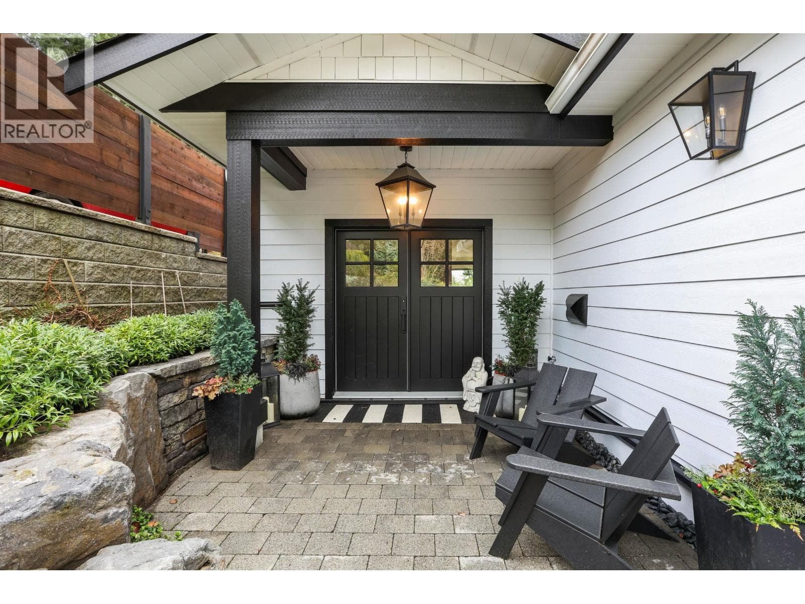 1725 PETERS ROAD — photo 2