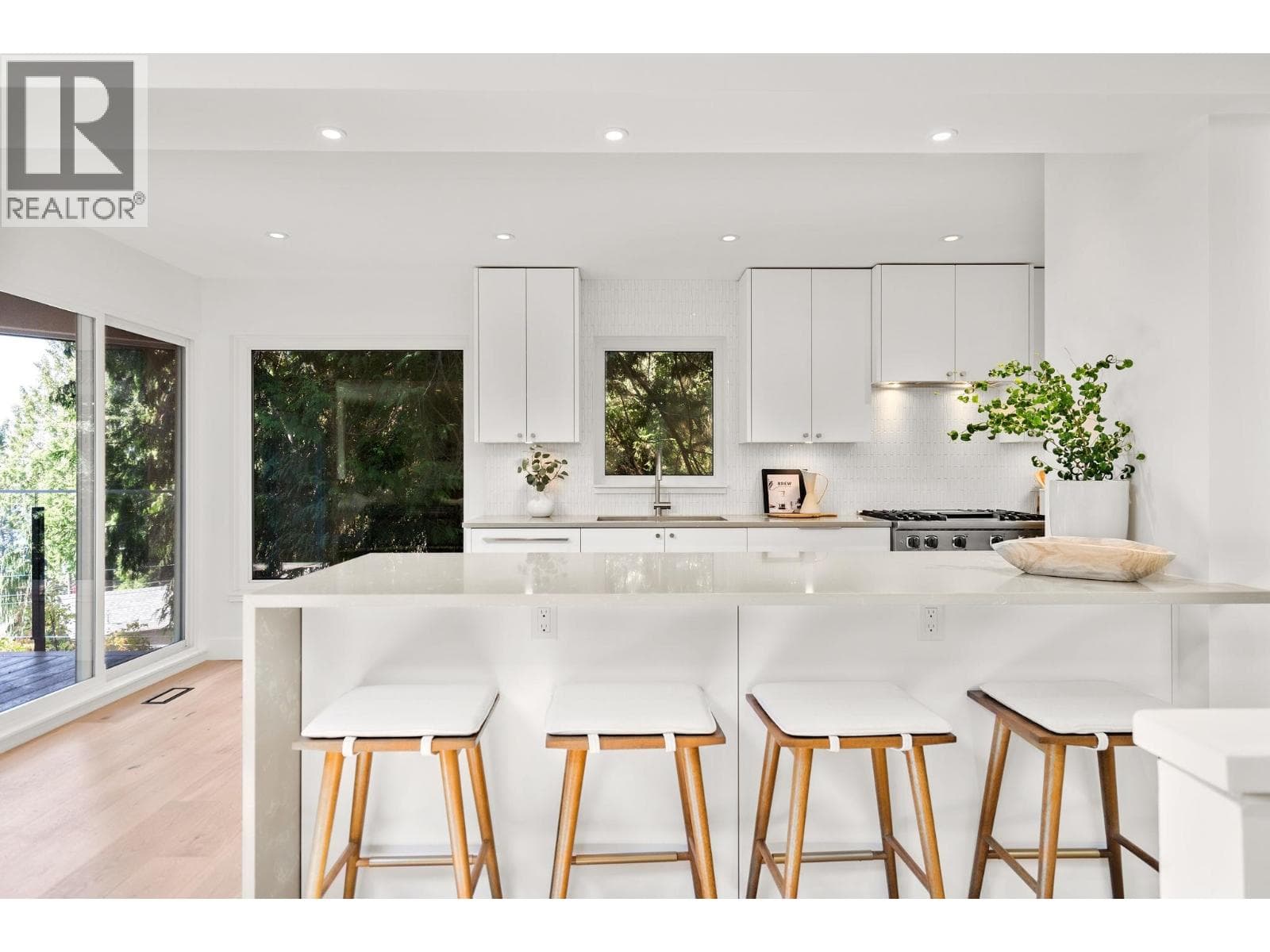 5061 BEAR LANE — main photo