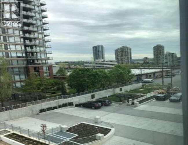 502 1888 GILMORE AVENUE — photo 3