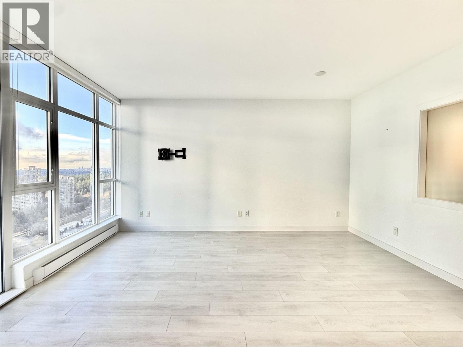 3603 4670 ASSEMBLY WAY — photo 3