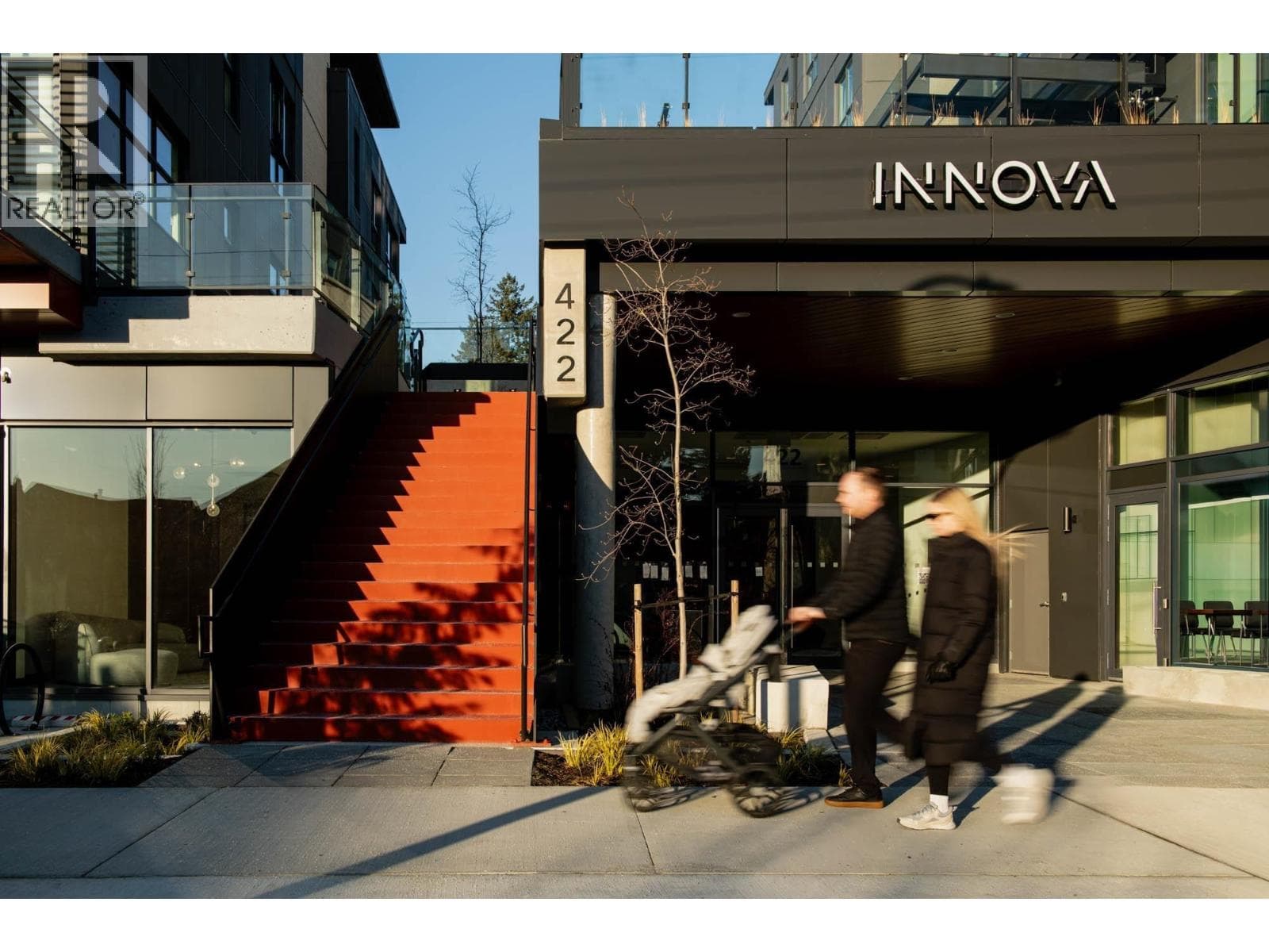 519 422 E 3RD STREET — main photo