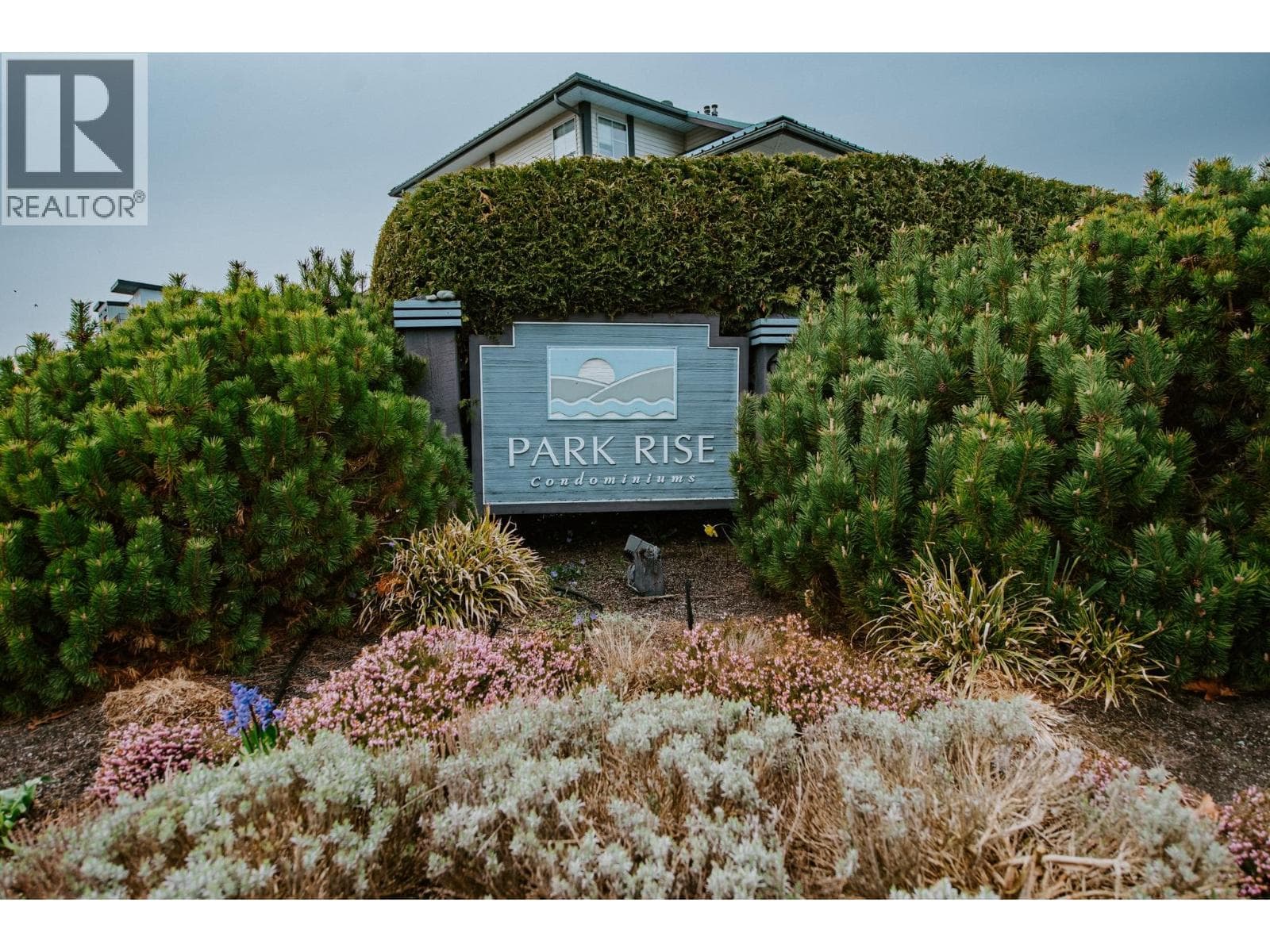 45 689 PARK ROAD — main photo