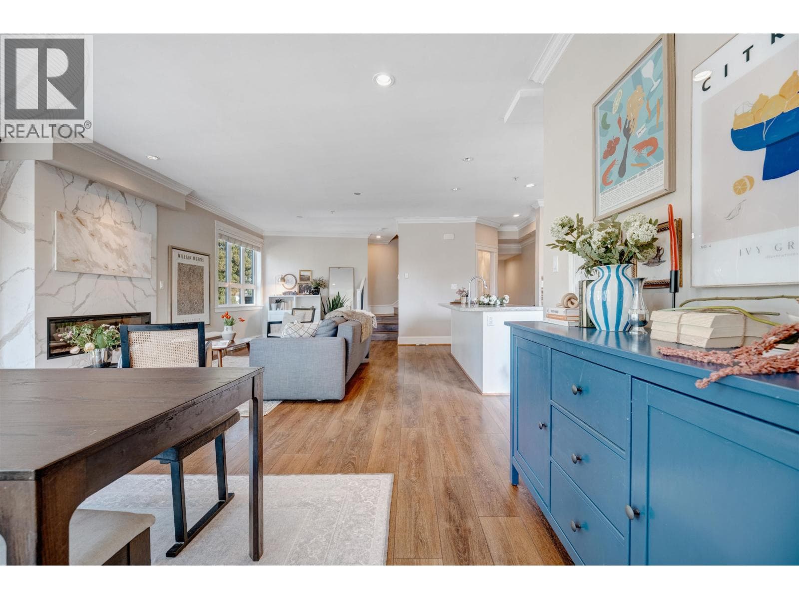 308 SEYMOUR RIVER PLACE — photo 3