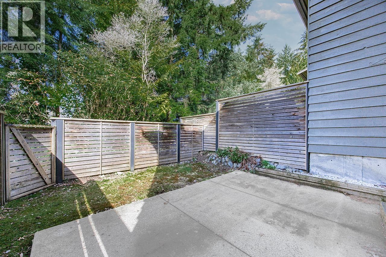 62 1930 CEDAR VILLAGE CRESCENT — photo 3