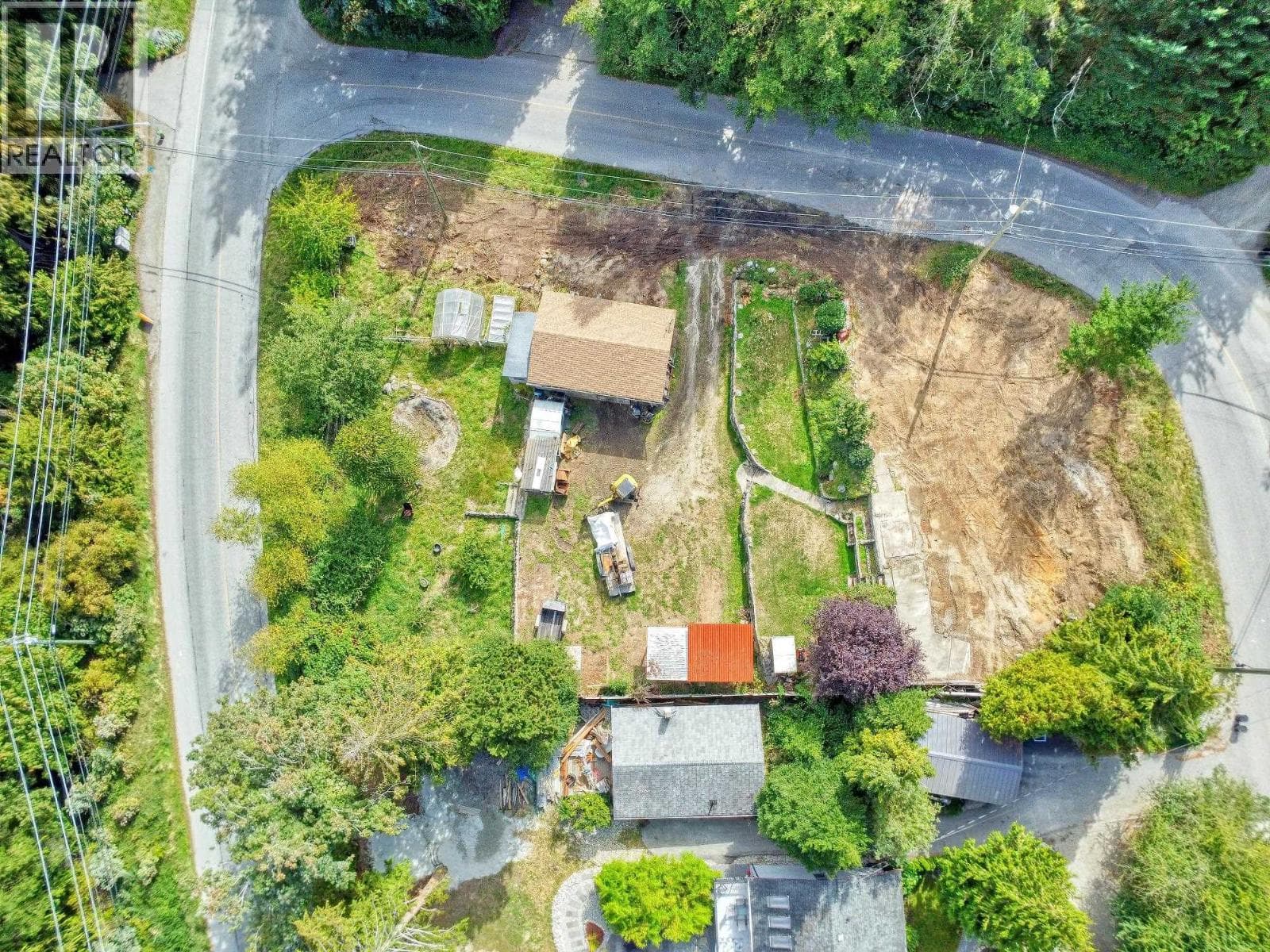 7712 FAWN ROAD — photo 2