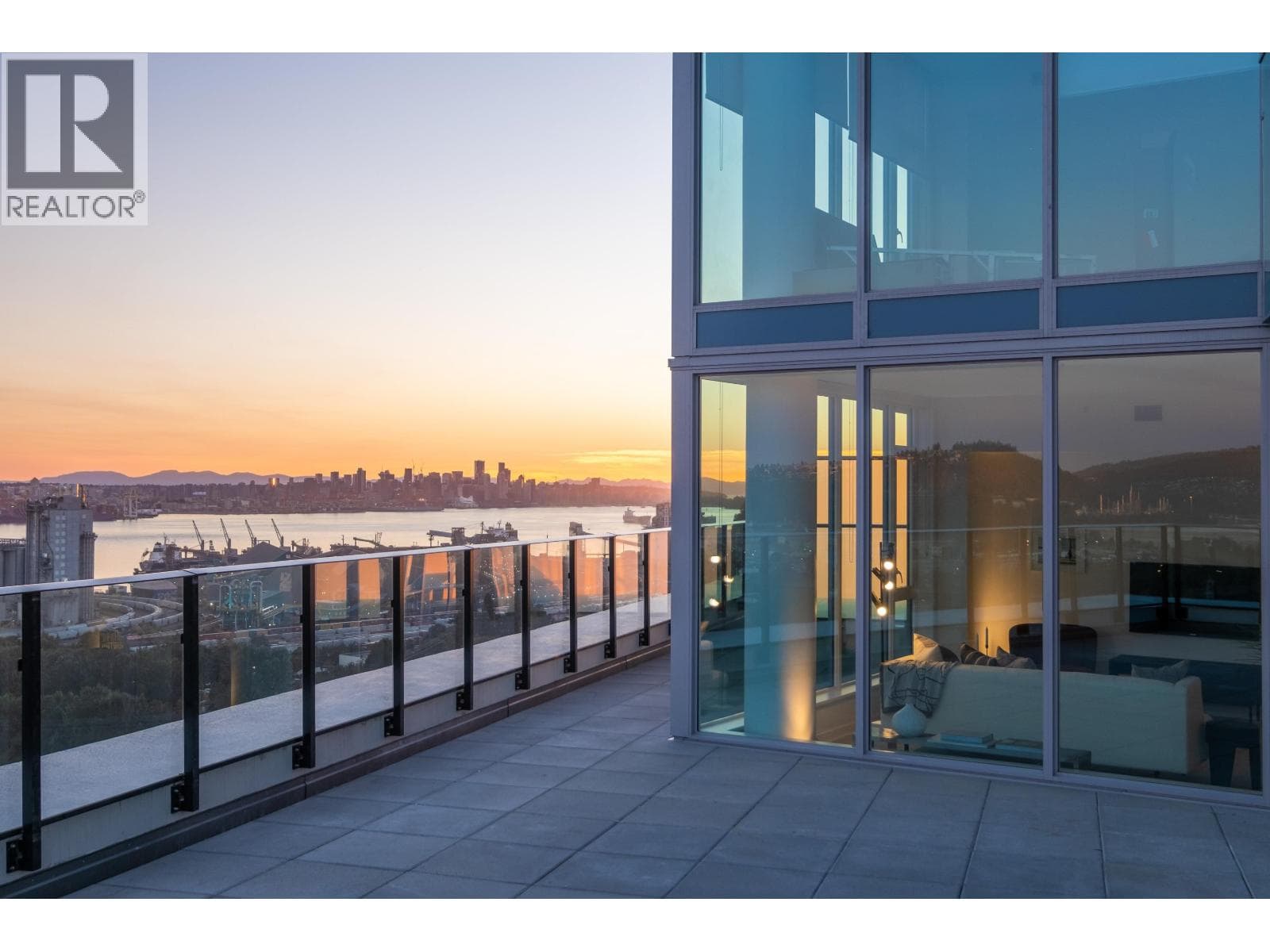 2602 1401 HUNTER STREET — photo 3