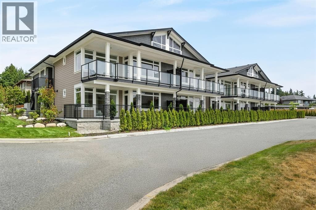 5 5522 MCCOURT ROAD — main photo