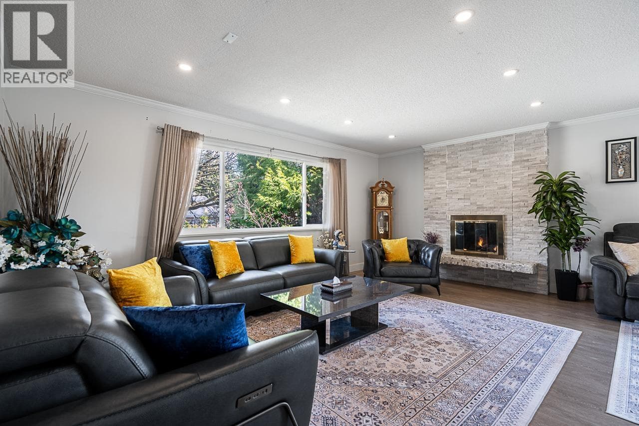 2333 KIRKSTONE ROAD — photo 2