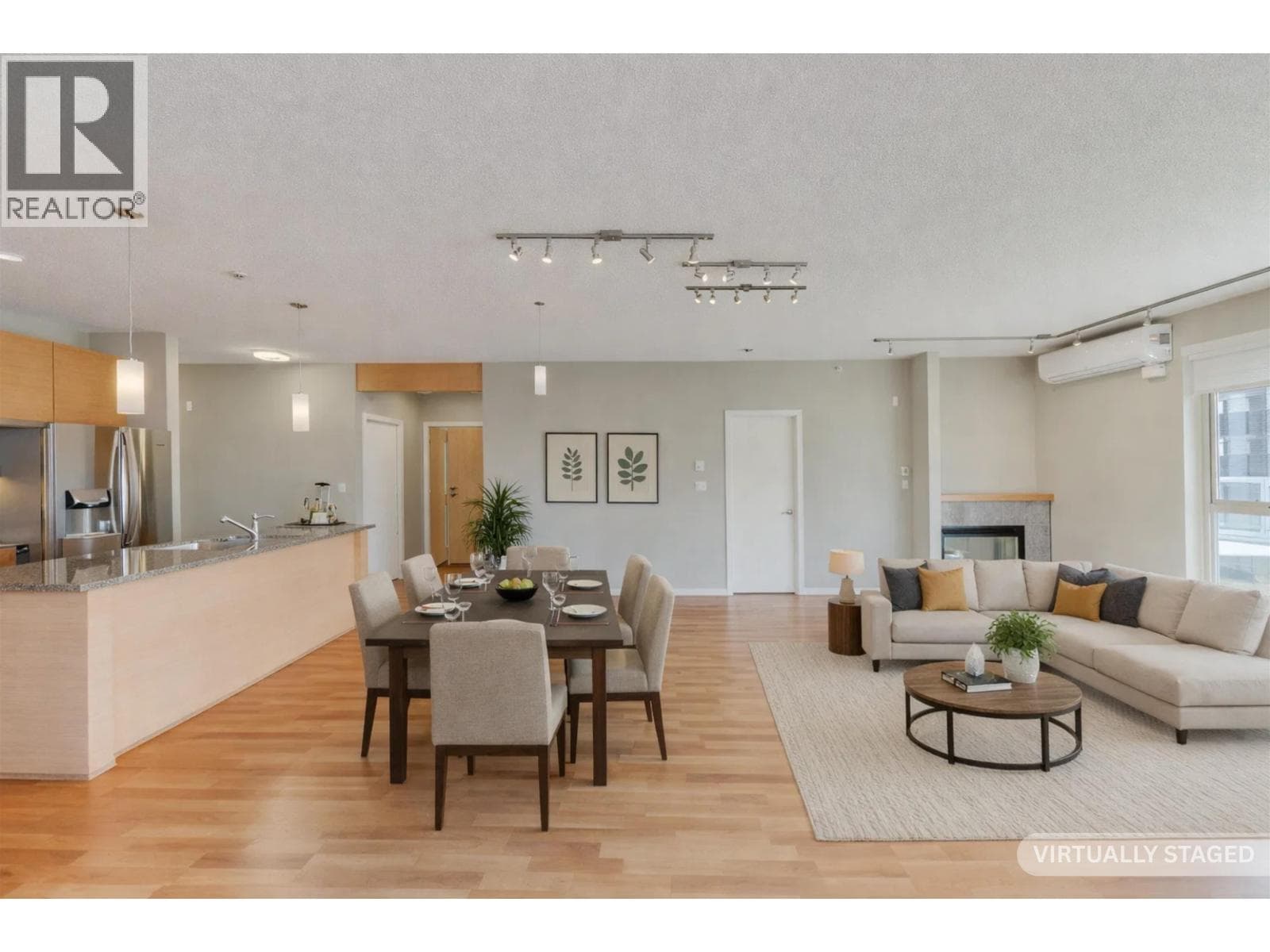 510 530 RAVEN WOODS DRIVE — main photo