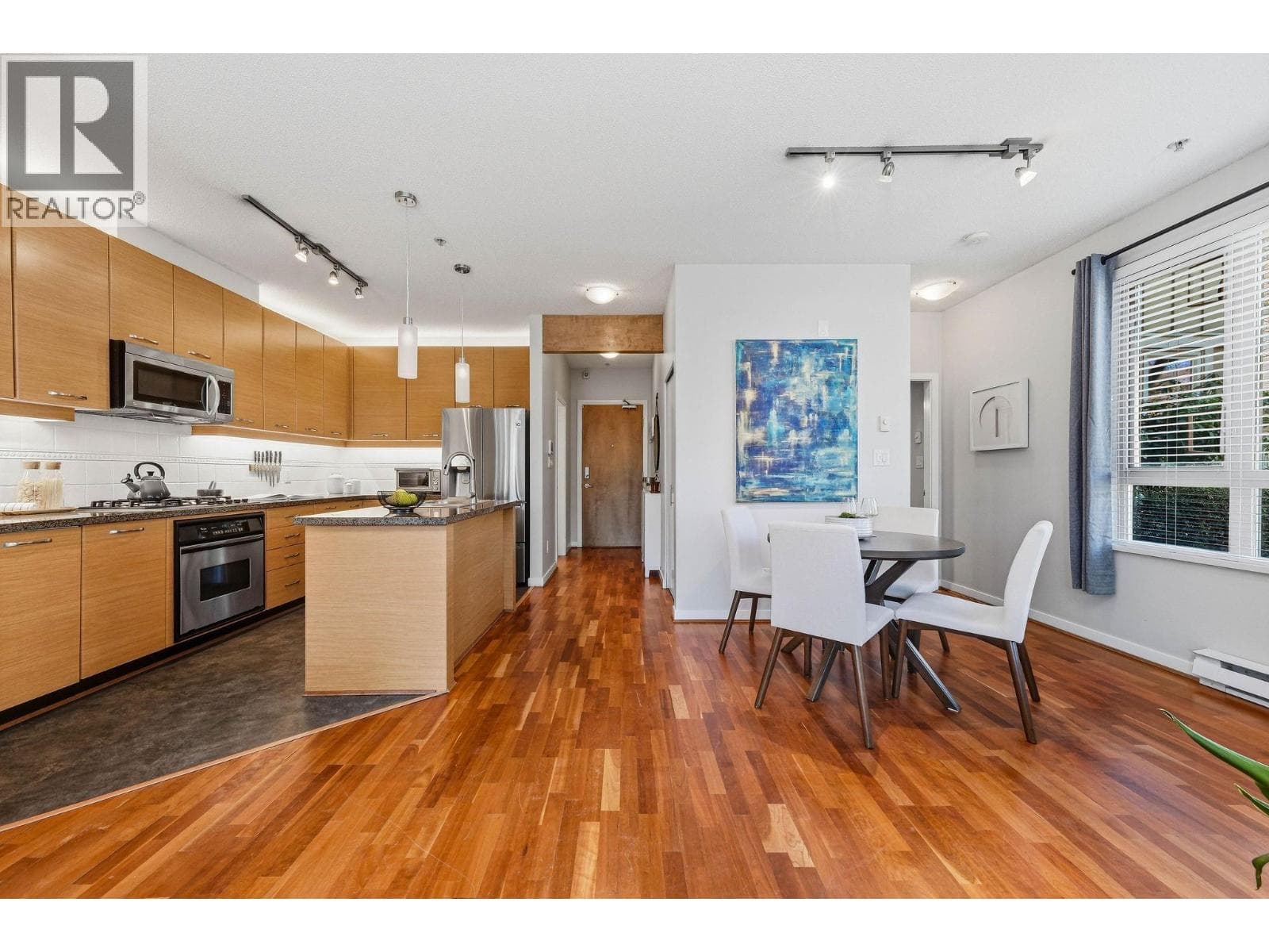 223 530 RAVEN WOODS DRIVE — photo 2