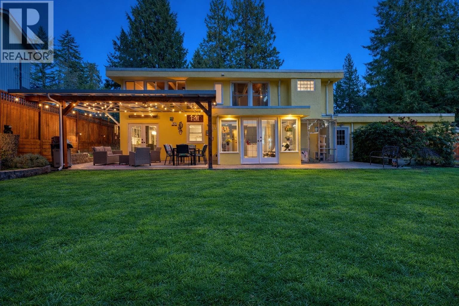 540 EVERGREEN PLACE — photo 3