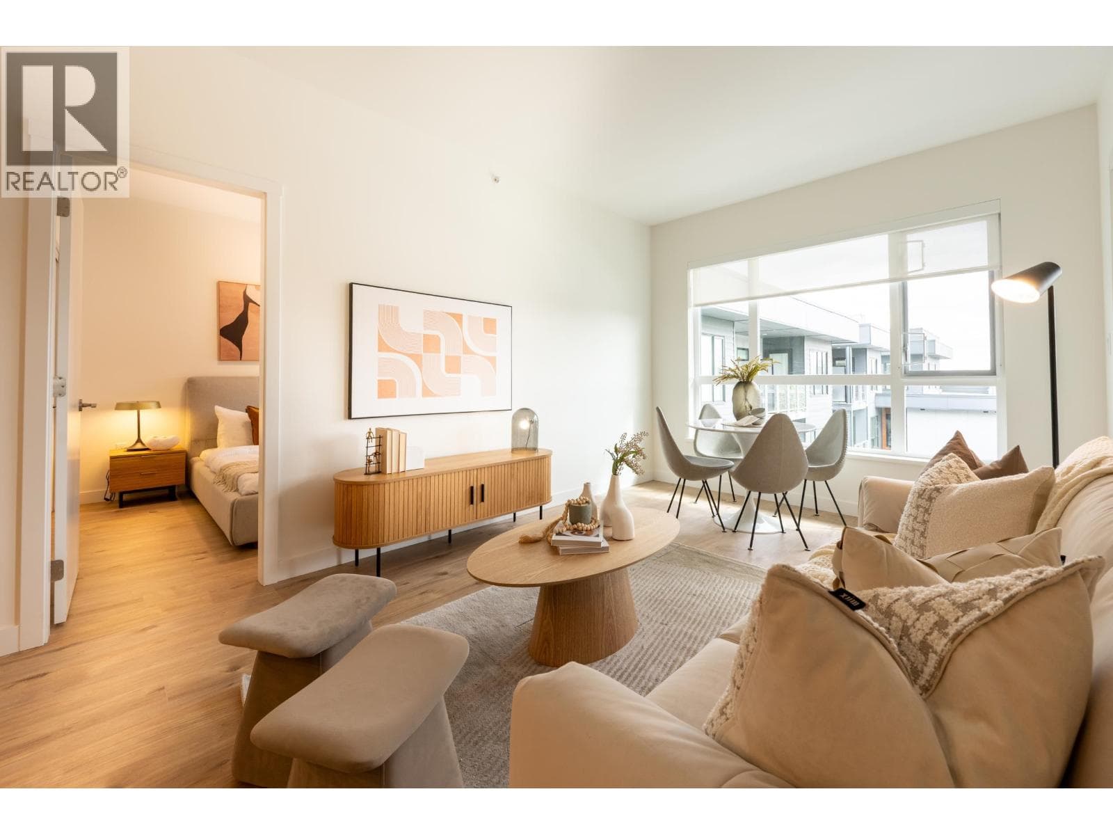 605 3596 MALSUM DRIVE — photo 2