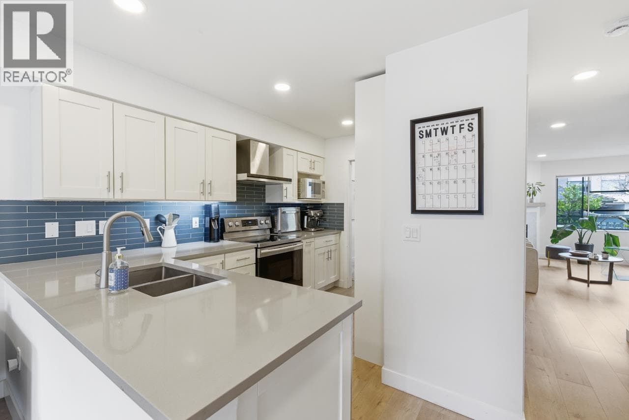 10 2118 EASTERN AVENUE — photo 3