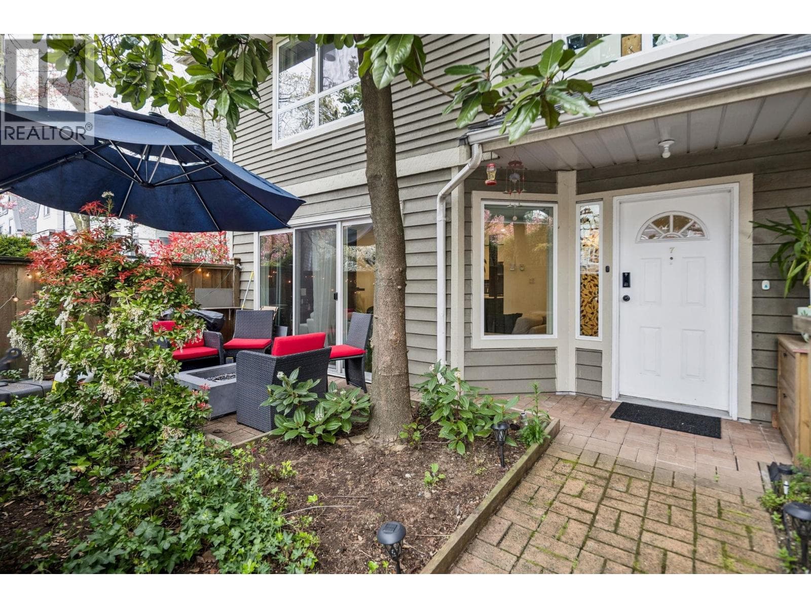 7 848 W 16TH STREET — photo 2