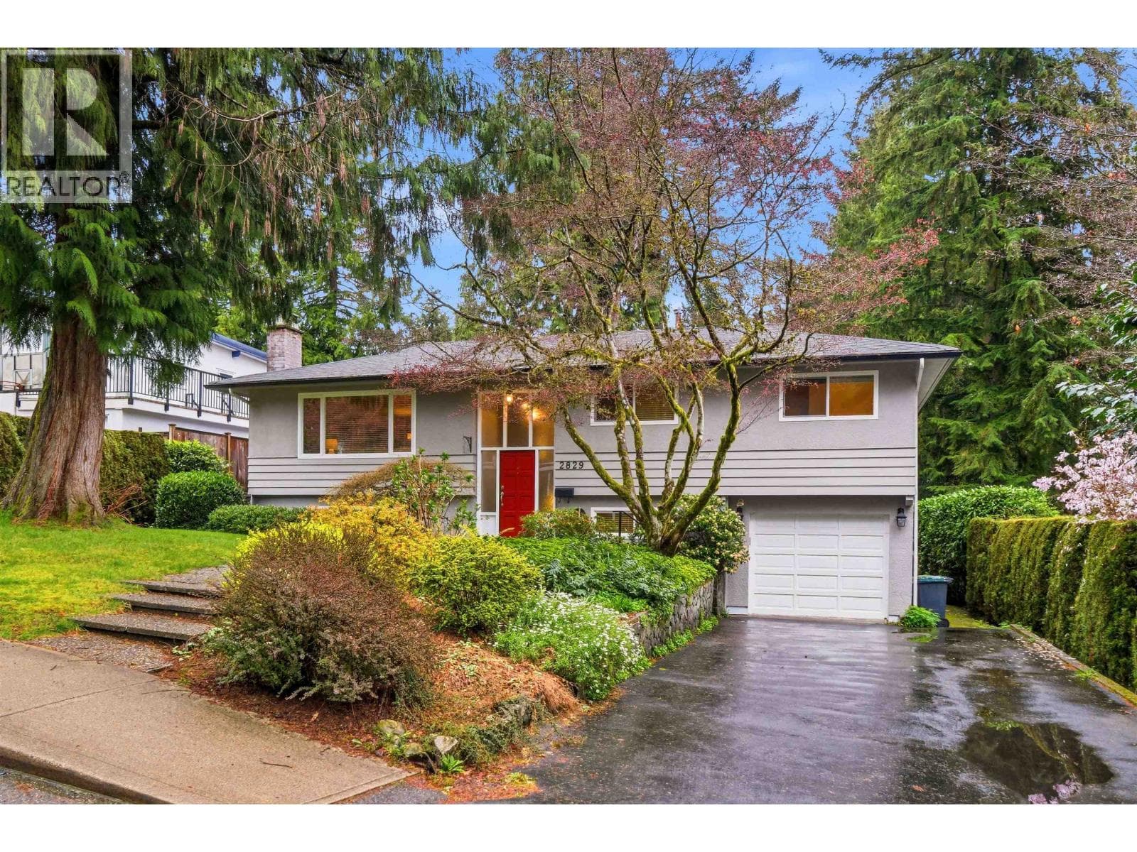 2829 SECHELT DRIVE — photo 2