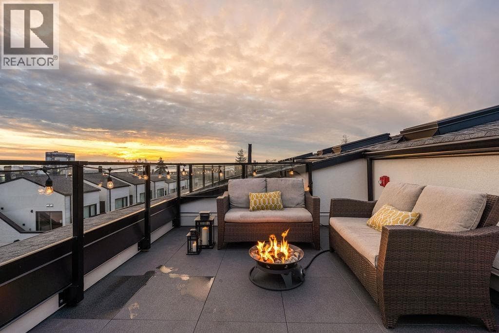 223 650 E 2ND STREET — main photo