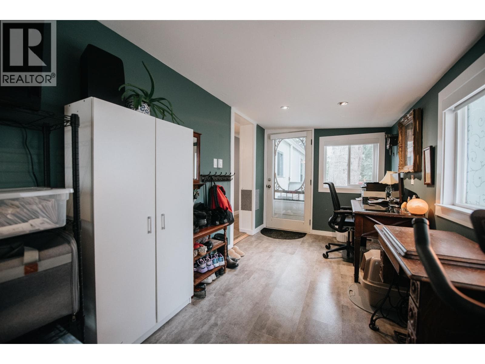 25 5288 SELMA PARK ROAD — photo 2