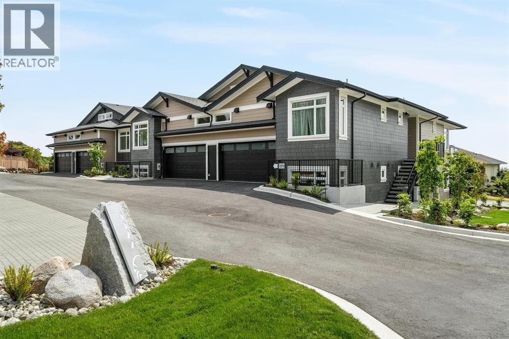 7 5522 MCCOURT ROAD — main photo