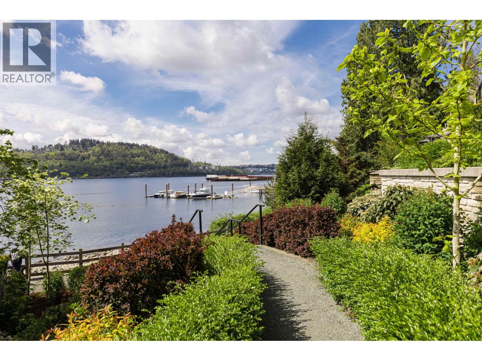 104 3825 CATES LANDING WAY — main photo