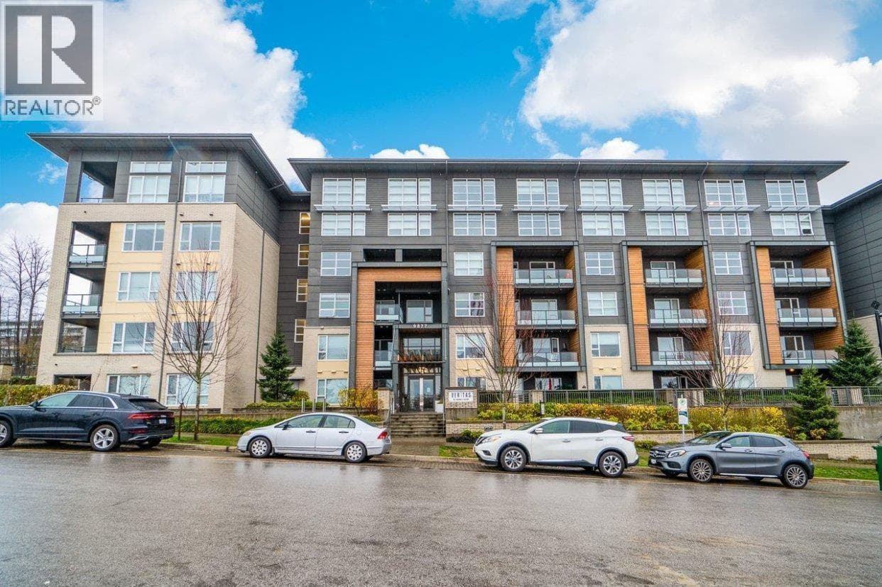 310 9877 UNIVERSITY CRESCENT — main photo