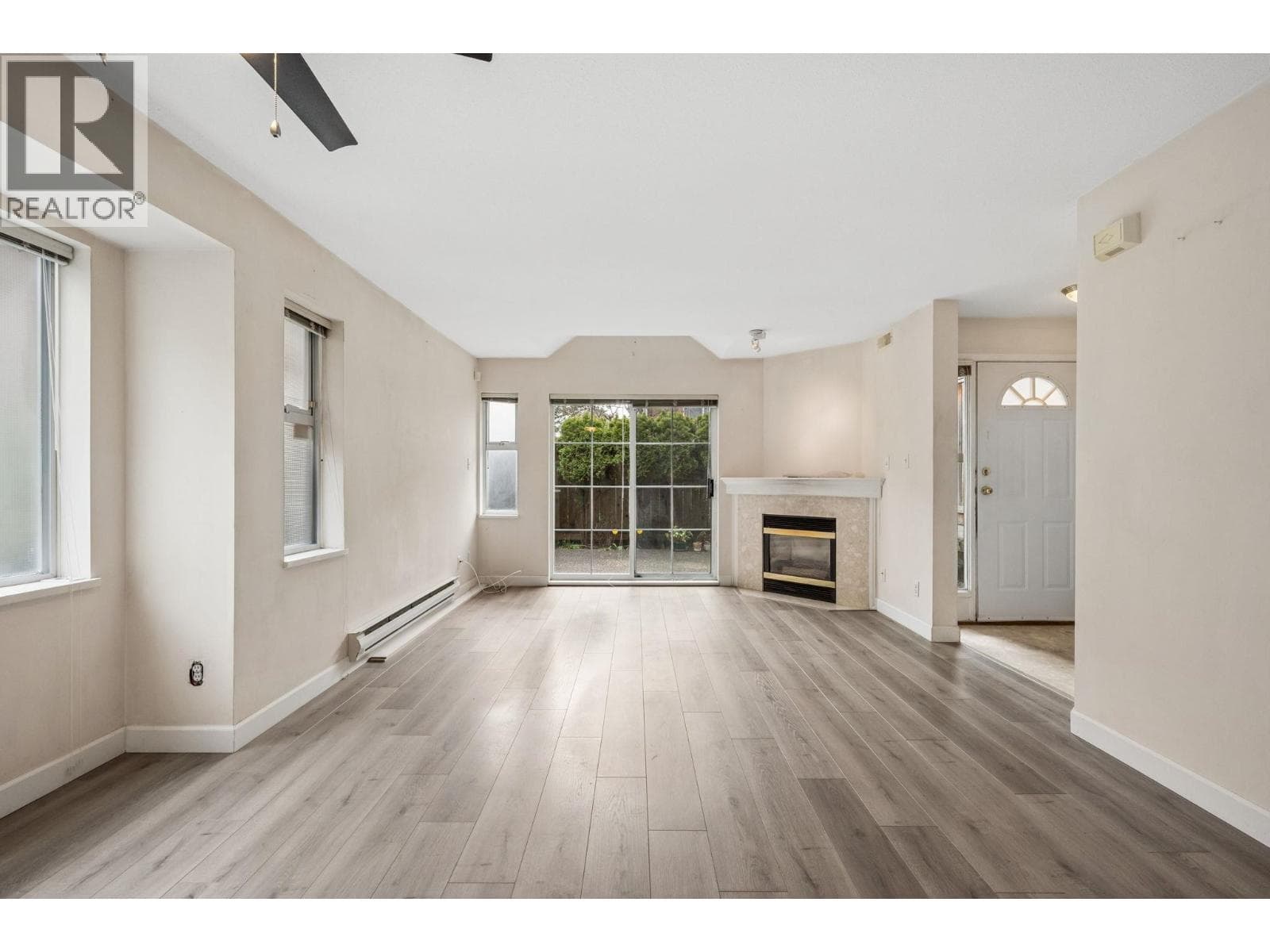 35 7488 SALISBURY AVENUE — photo 3