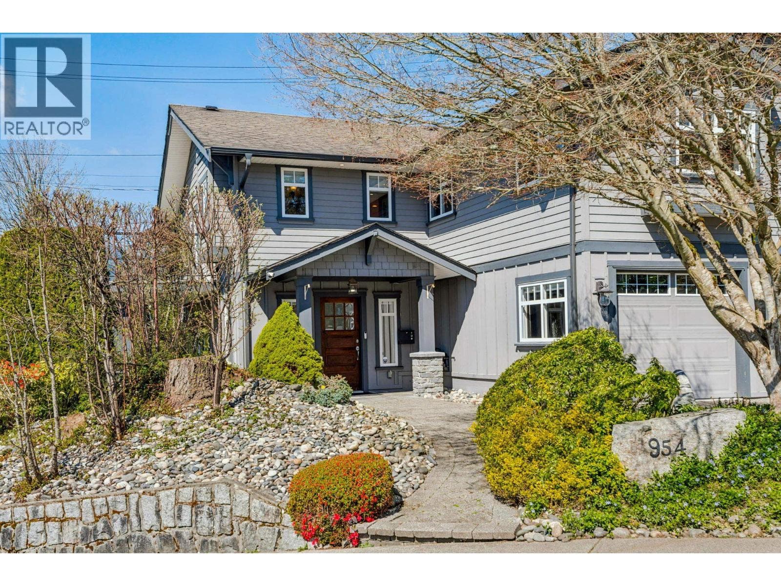 954 TUDOR AVENUE — photo 3