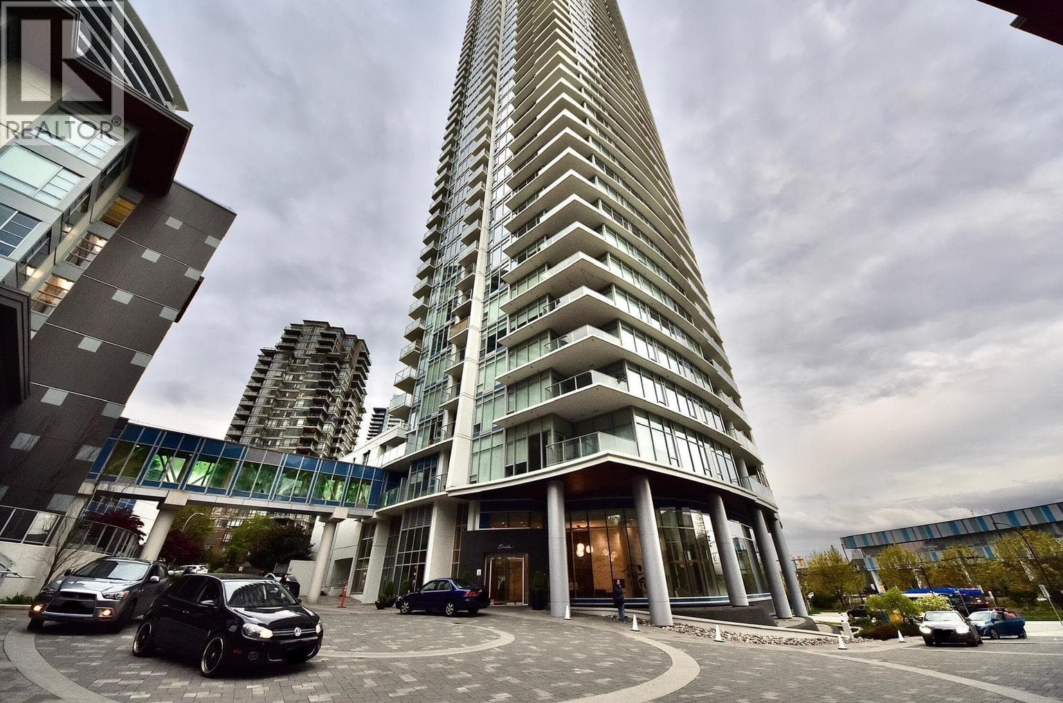 2405 1788 GILMORE AVENUE — main photo