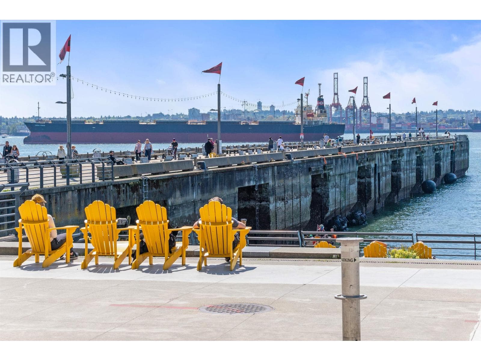 206 250 W 1ST STREET — main photo