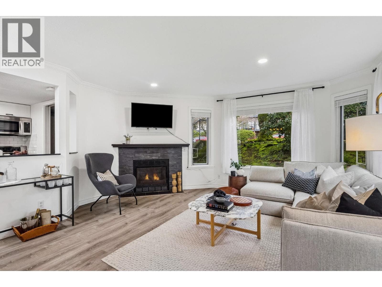 107 175 W 4TH STREET — main photo