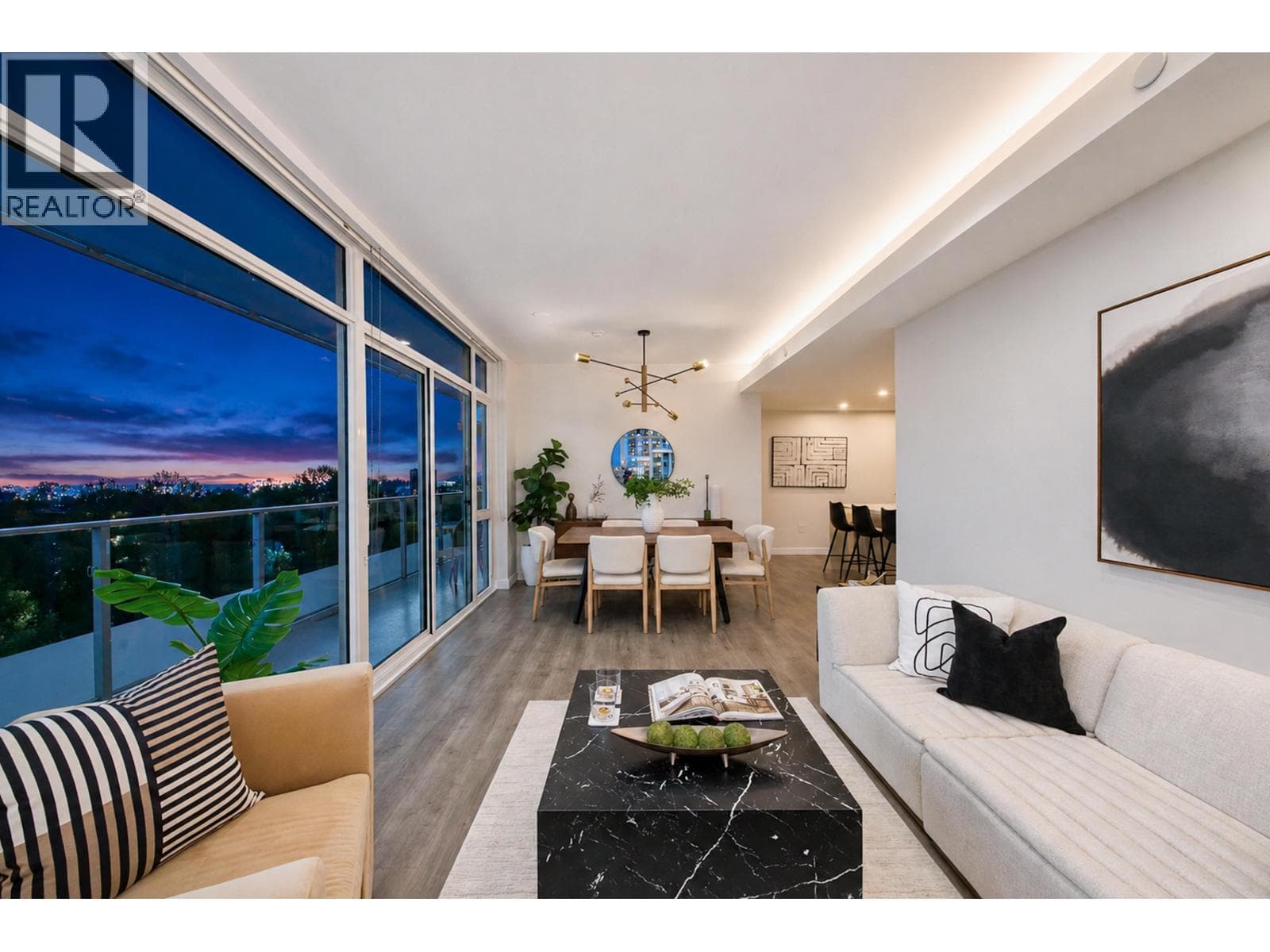 1104 200 KLAHANIE COURT — photo 2