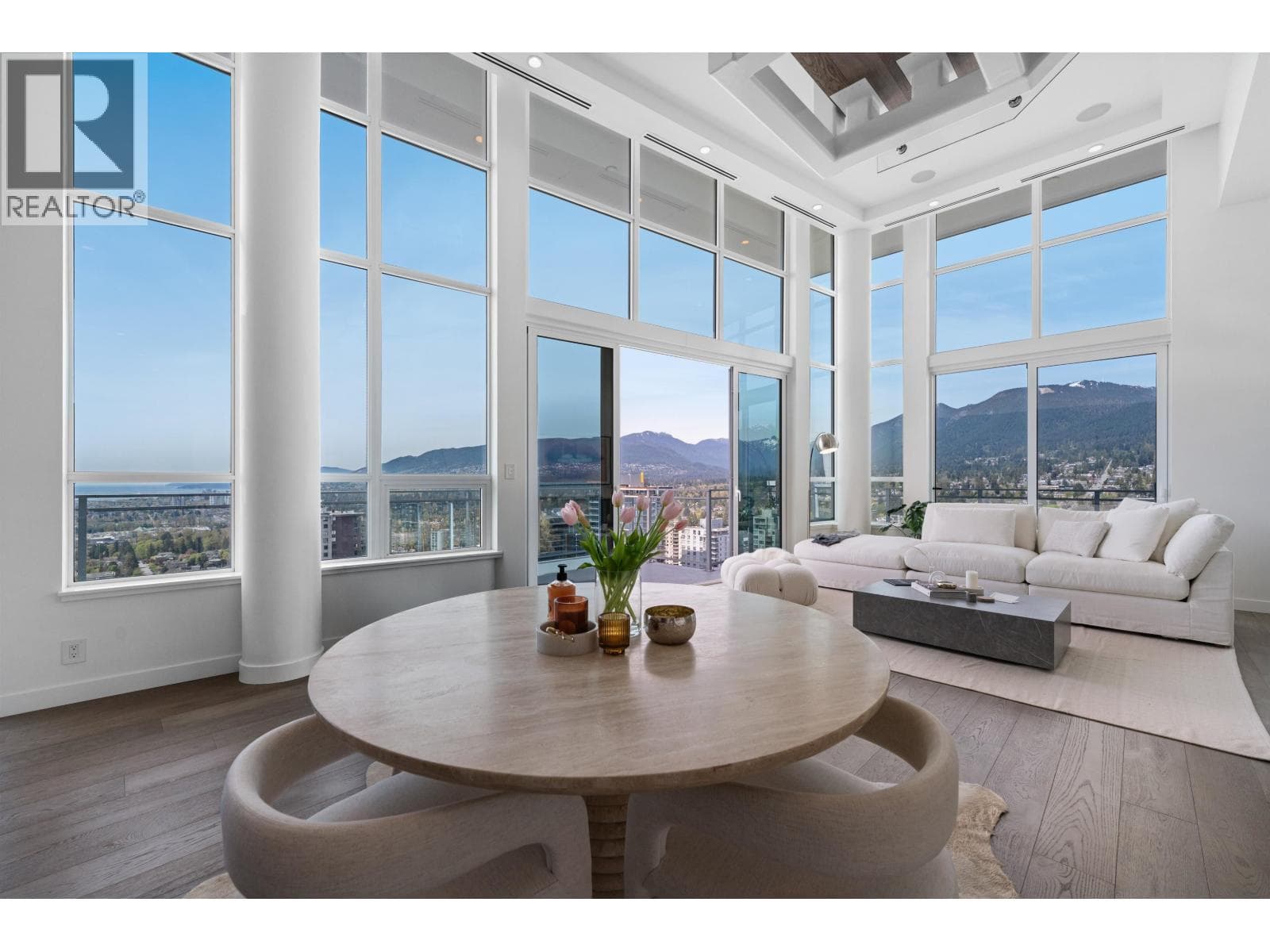 2403 125 E 14TH STREET — main photo