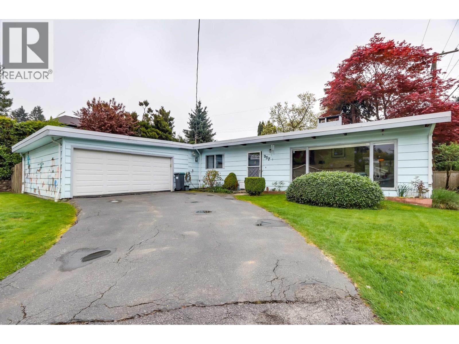 957 ESSEX ROAD — photo 2